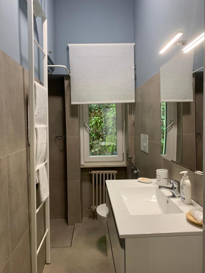 Valle Fiorita 42 - Lake View Studio การ์โดเน ริเวียรา ภายนอก รูปภาพ